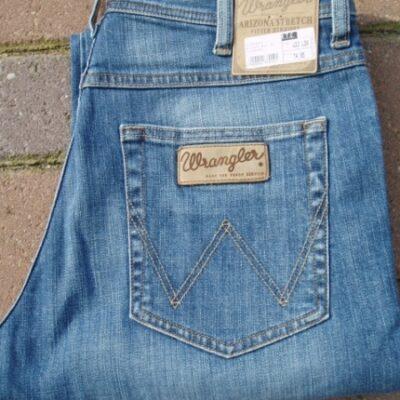 Wrangler - Arizona Worn Broke Stretch